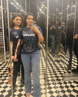 Ankita Sharma feet photo thumbnail