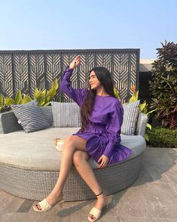 Ankita Sharma feet photo thumbnail