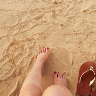 Ankita Sharma feet photo thumbnail