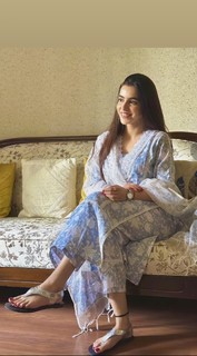 Ankita Sharma feet photo thumbnail