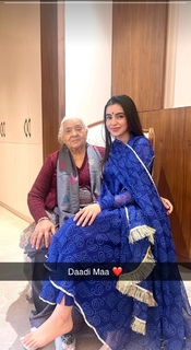 Ankita Sharma feet photo thumbnail