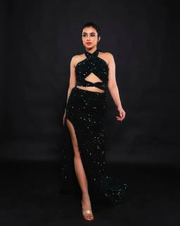 Ankita Sharma feet photo thumbnail