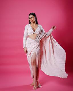 Ankita Sharma feet photo thumbnail