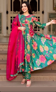 Ankita Sharma feet photo thumbnail