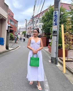 Ankita Sharma feet photo thumbnail