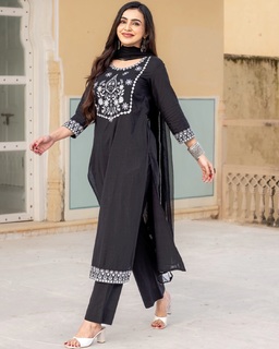 Ankita Sharma feet photo thumbnail