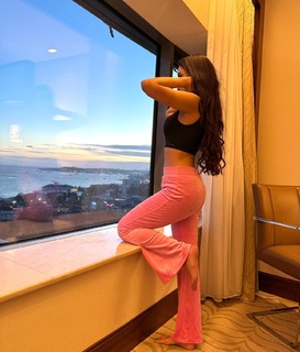 Ankita Sharma feet photo thumbnail