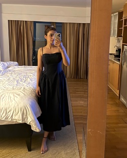 Ankita Sharma feet photo thumbnail