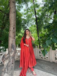 Ankita Sharma feet photo thumbnail