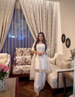 Ankita Sharma feet photo thumbnail