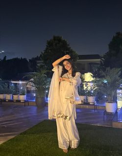 Ankita Sharma feet photo thumbnail