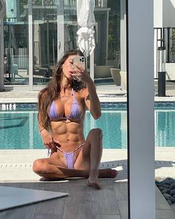 Anllela Sagra feet photo thumbnail