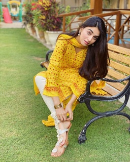 Anmol Baloch feet photo 19
