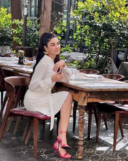 Anmol Baloch feet photo 2
