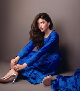 Anmol Baloch feet photo 14