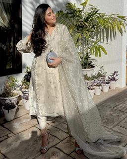 Anmol Baloch feet photo 12