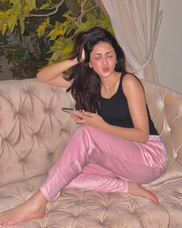Anmol Baloch feet photo 4