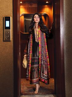 Anmol Baloch feet photo 1