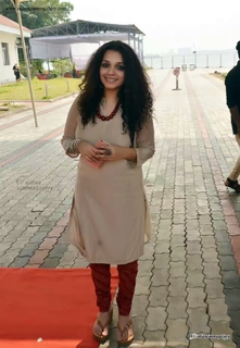 Ann Augustine feet photo 9