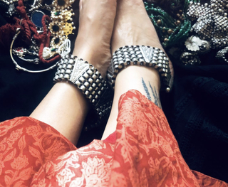 Ann Augustine feet photo 3