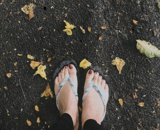 Ann Augustine feet photo 16