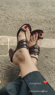 Ann Augustine feet photo 7