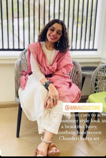 Ann Augustine feet photo 8