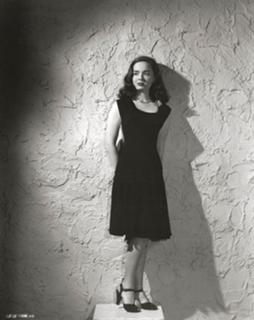 Ann Blyth feet photo 1