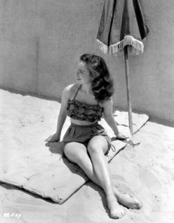 Ann Blyth feet photo 2