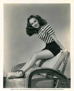 Ann Blyth feet photo 3