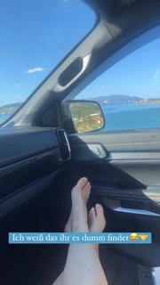 Ann-Kathrin Bendixen feet photo 8