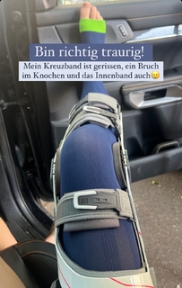 Ann-Kathrin Bendixen feet photo 17