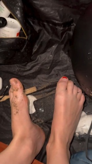 Ann-Kathrin Bendixen feet photo 9