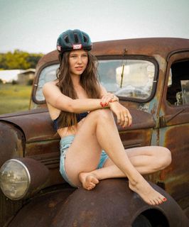 Ann-Kathrin Bendixen feet photo 6