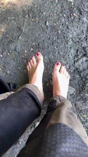 Ann-Kathrin Bendixen feet photo 12