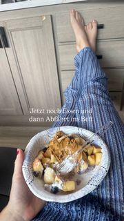 Ann-Kathrin Bendixen feet photo 1