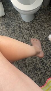 Ann-Kathrin Bendixen feet photo 11