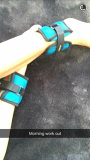 Ann-Kathrin Brömmel feet photo thumbnail