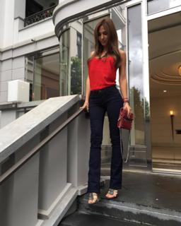 Ann-Kathrin Brömmel feet photo thumbnail