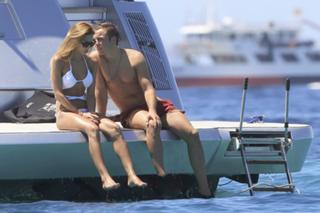 Ann-Kathrin Brömmel feet photo thumbnail