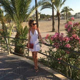 Ann-Kathrin Brömmel feet photo thumbnail