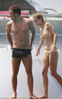 Ann-Kathrin Brömmel feet photo thumbnail