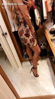 Ann-Kathrin Brömmel feet photo thumbnail