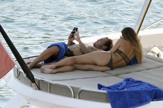 Ann-Kathrin Brömmel feet photo thumbnail