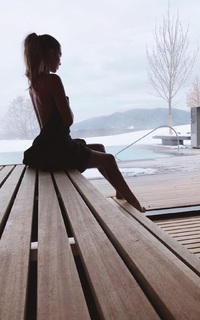 Ann-Kathrin Brömmel feet photo thumbnail