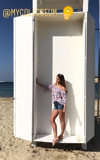 Ann-Kathrin Brömmel feet photo thumbnail