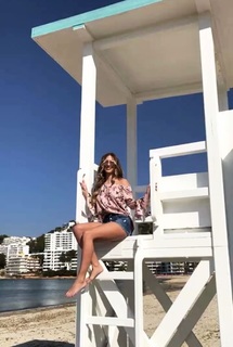 Ann-Kathrin Brömmel feet photo thumbnail