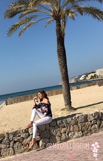 Ann-Kathrin Brömmel feet photo thumbnail