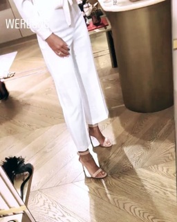 Ann-Kathrin Brömmel feet photo thumbnail