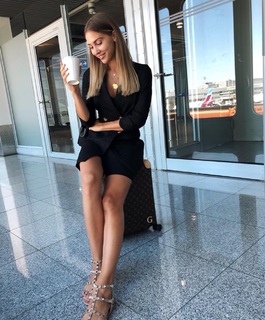 Ann-Kathrin Brömmel feet photo thumbnail